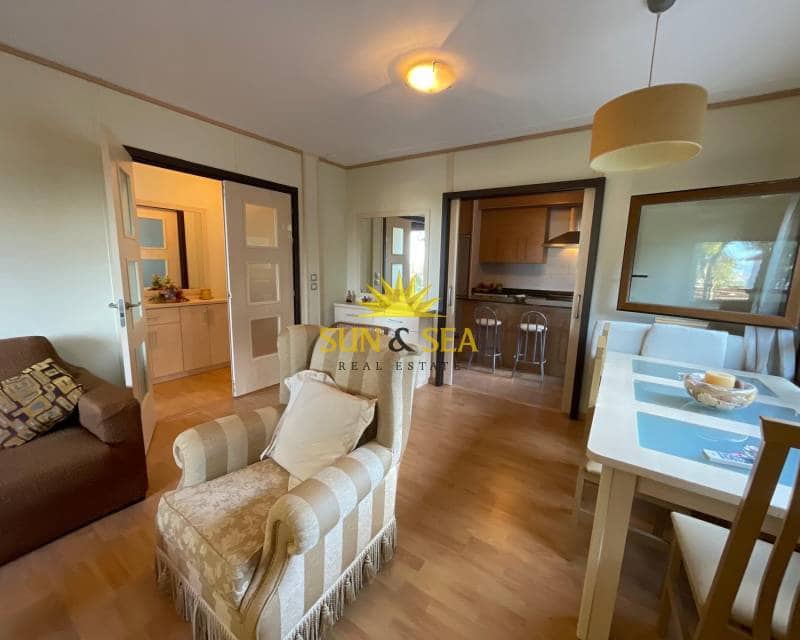 3 quarto Moradia para arrendar em San Miguel de Salinas com piscina garagem - 2 500 € (Ref: 8752082)