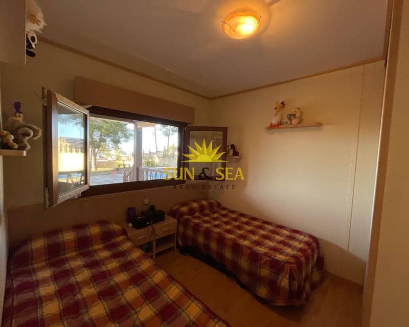 3 quarto Moradia para arrendar em San Miguel de Salinas com piscina garagem - 2 500 € (Ref: 8752082)