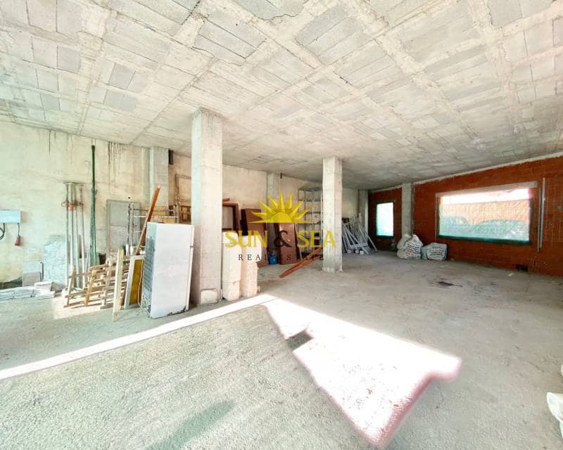 1 camera da letto Commerciale da affittare in Albatera - 1.000 € (Rif: 8752160)