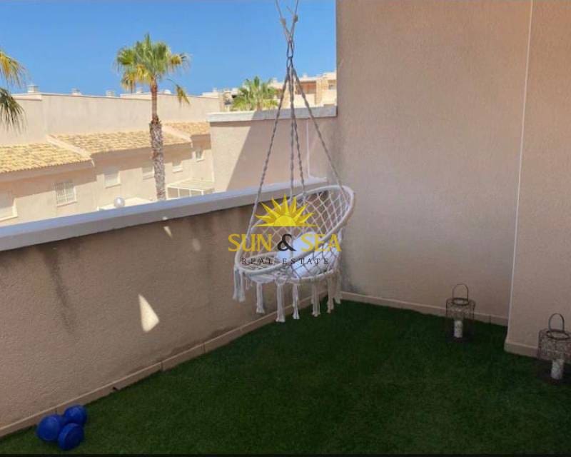 3 bedroom Apartment for rent in Cabo de Palos with pool garage - € 700 (Ref: 8754810)