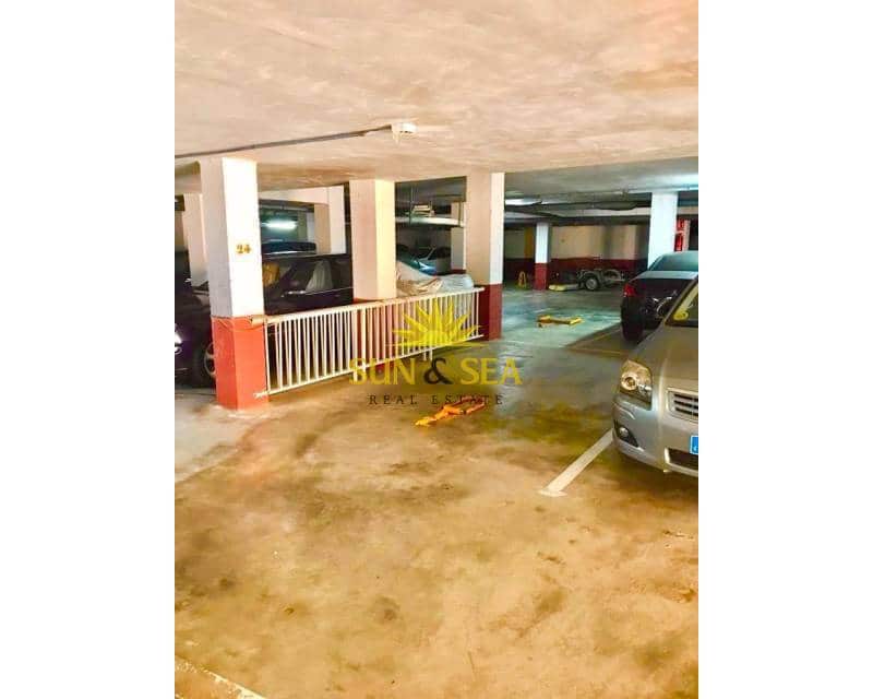 3 soveværelse Lejlighed til leje i La Manga del Mar Menor med swimmingpool garage - € 800 (Ref: 8759193)