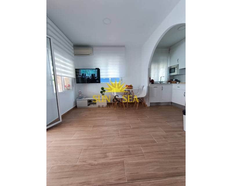 3 sypialnia Willa do wynajęcia w Santa Pola - 900 € (Ref: 8766416)