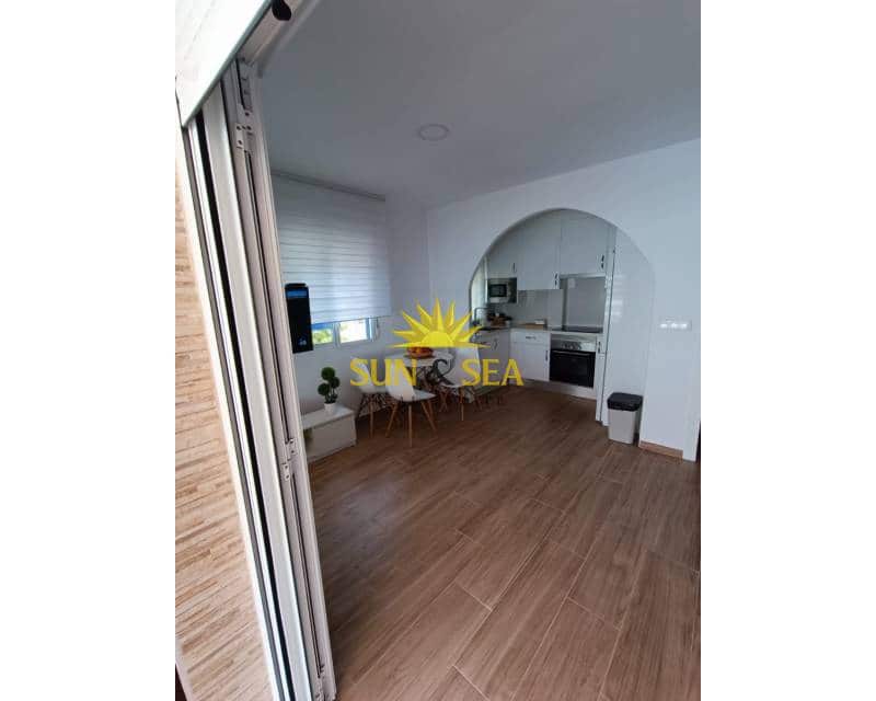 3 sypialnia Willa do wynajęcia w Santa Pola - 900 € (Ref: 8766416)