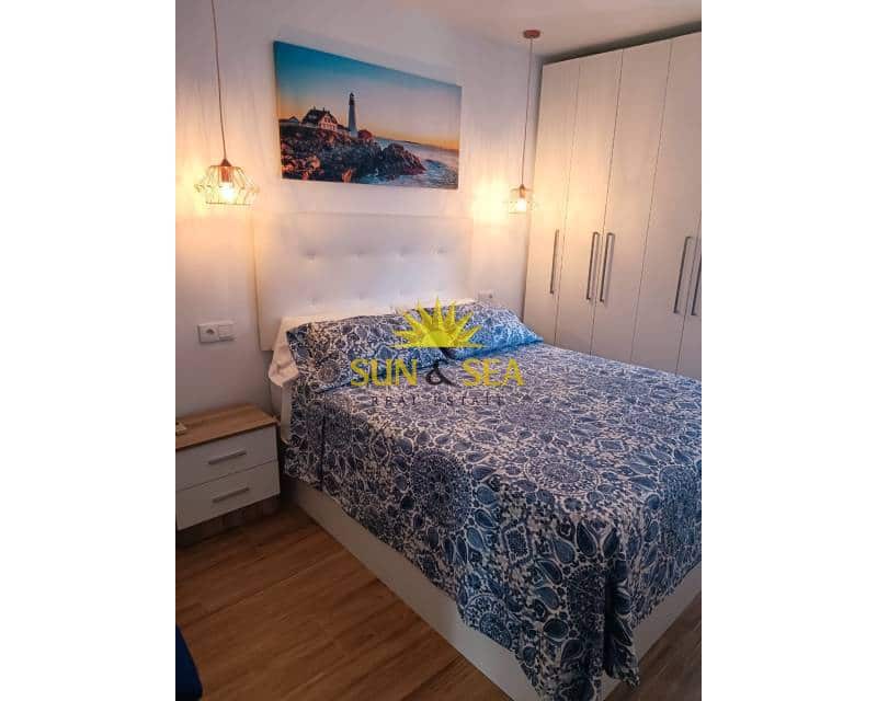 3 sypialnia Willa do wynajęcia w Santa Pola - 900 € (Ref: 8766416)