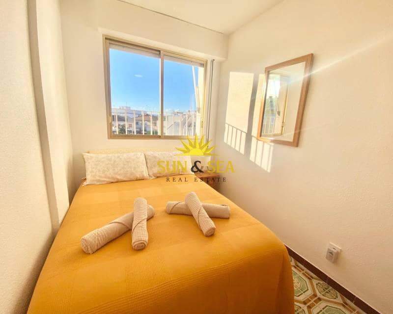 Apartamento de 3 habitaciones en Santiago de la Ribera en alquiler con piscina - 1.000 € (Ref: 8766417)