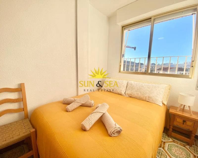 Apartamento de 3 habitaciones en Santiago de la Ribera en alquiler con piscina - 1.000 € (Ref: 8766417)