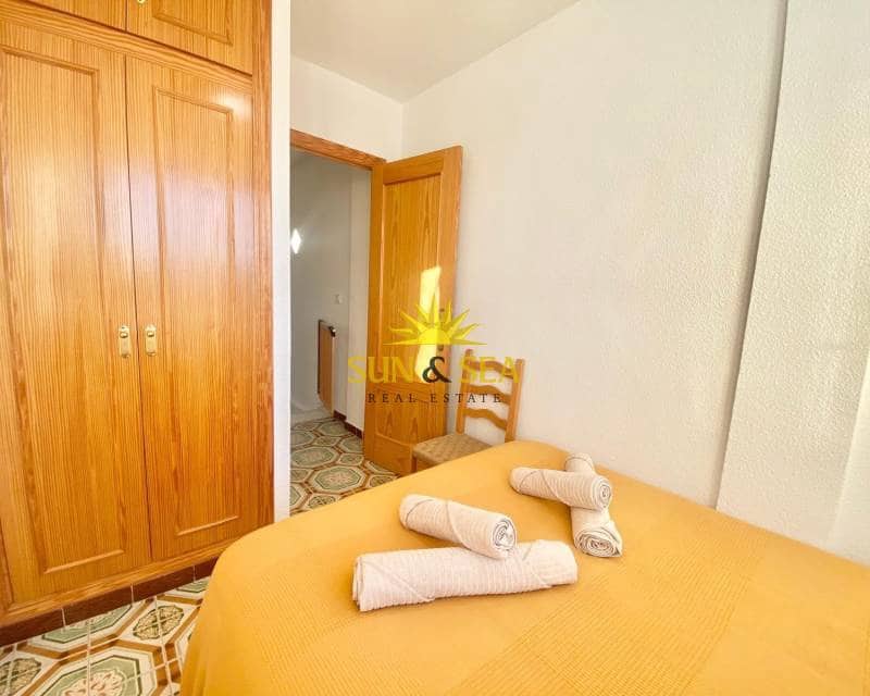 Apartamento de 3 habitaciones en Santiago de la Ribera en alquiler con piscina - 1.000 € (Ref: 8766417)