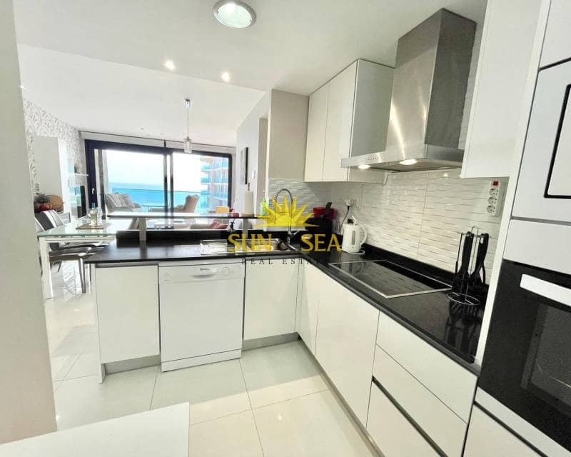 2 sypialnia Apartament do wynajęcia w Punta Prima z basenem garażem - 1 900 € (Ref: 8767353)