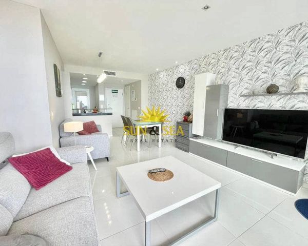 2 sovrum Lägenhet att hyra i Punta Prima, Torrevieja med pool garage - 1 900 € (Ref: 8767353)