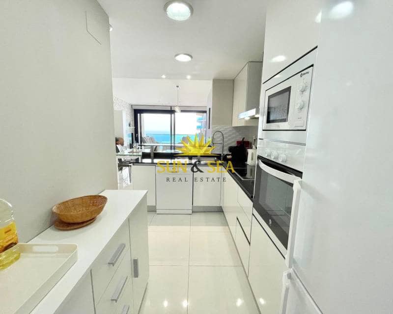 2 sypialnia Apartament do wynajęcia w Punta Prima z basenem garażem - 1 900 € (Ref: 8767353)