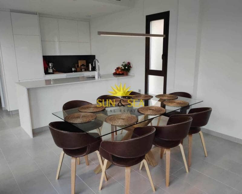 3 slaapkamer Appartement te huur in Roda met zwembad garage - € 2.950 (Ref: 8769497)