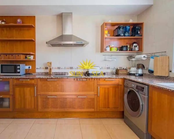 Villa/Maison de 6 chambres à louer à La Manga del Mar Menor avec piscine - 1 650 € (Ref: 8770803)