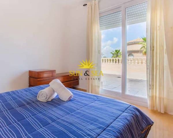 Villa/Maison de 6 chambres à louer à La Manga del Mar Menor avec piscine - 1 650 € (Ref: 8770803)