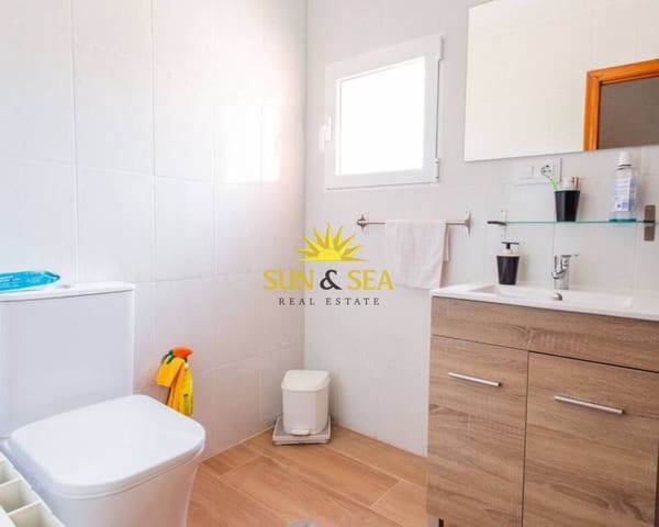 3 Zimmer Villa zu vermieten in La Manga del Mar Menor mit Pool - 1.650 € (Ref: 8770805)