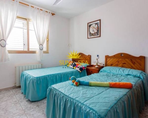 3 Zimmer Villa zu vermieten in La Manga del Mar Menor mit Pool - 1.650 € (Ref: 8770805)