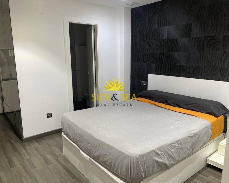 3 camera da letto Appartamento da affittare in Santa Pola - 900 € (Rif: 8776508)