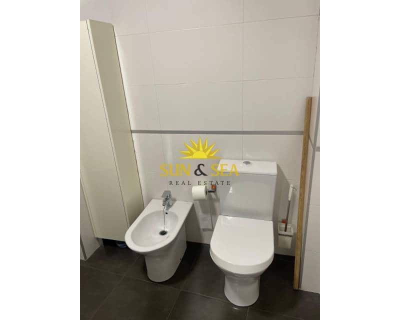 3 camera da letto Appartamento da affittare in Santa Pola - 900 € (Rif: 8776508)