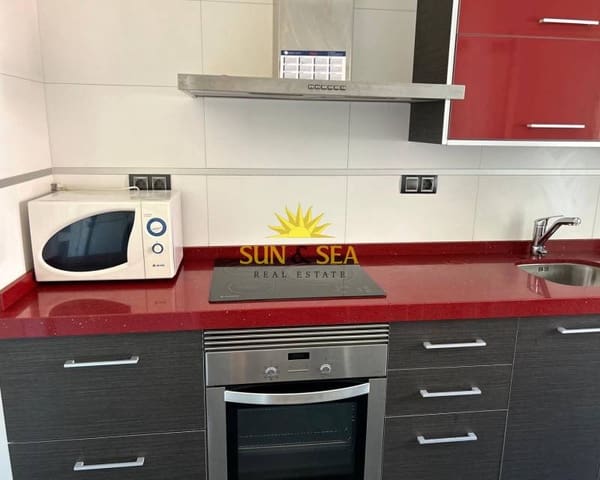 3 quarto Apartamento para arrendar em Centro, Santa Pola - 900 € (Ref: 8776508)