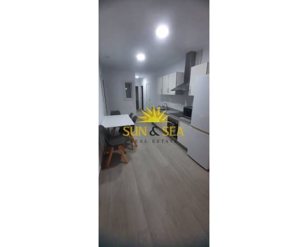 Appartement de 4 chambres à louer à Altabix, Elche / Elx - 900 € (Ref: 8792021)