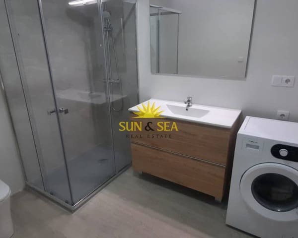 Appartement de 4 chambres à louer à Altabix, Elche / Elx - 900 € (Ref: 8792021)