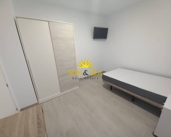 Appartement de 4 chambres à louer à Altabix, Elche / Elx - 900 € (Ref: 8792021)