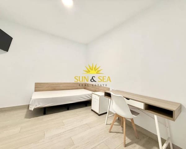 4 bedroom Apartment for rent in Altabix, Elche / Elx - € 1,100 (Ref: 8792021)