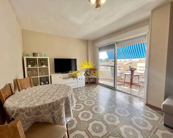 2 slaapkamer Penthouse voor vakantieverhuur in Punta Prima, Orihuela met zwembad - € 900 (Ref: 8800101)
