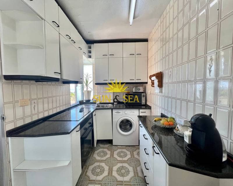 2 bedroom Penthouse for holiday rental in Orihuela Costa with pool - € 900 (Ref: 8800101)