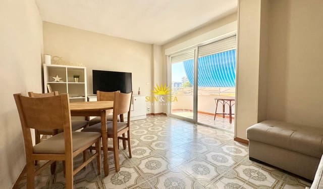   2 soveværelse   feriePenthouse i Punta Prima, Orihuela med   swimmingpool   - € 900 (Ref: 8800101)