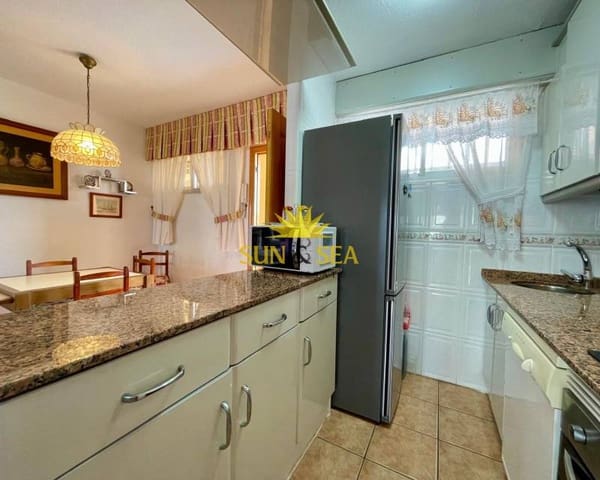 2 makuuhuone Huoneisto vuokrattavana paikassa La Manga del Mar Menor mukana uima-altaan 
autotalli - 700 € (Ref: 8802126)