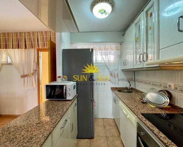 2 makuuhuone Huoneisto vuokrattavana paikassa La Manga del Mar Menor mukana uima-altaan 
autotalli - 700 € (Ref: 8802126)