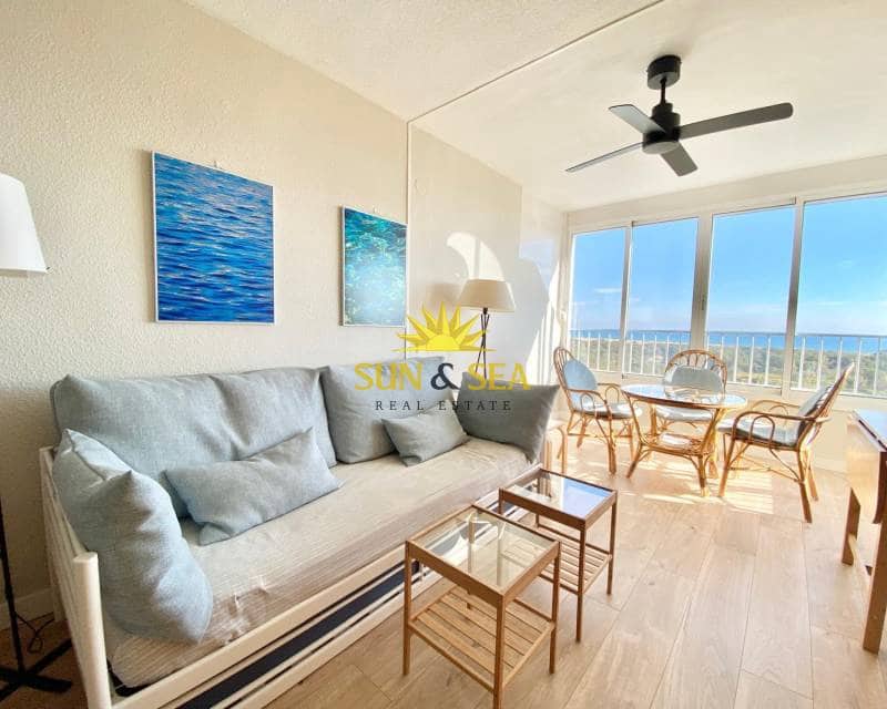 Apartamento de 1 habitación en Guardamar del Segura en alquiler con piscina - 550 € (Ref: 8802127)