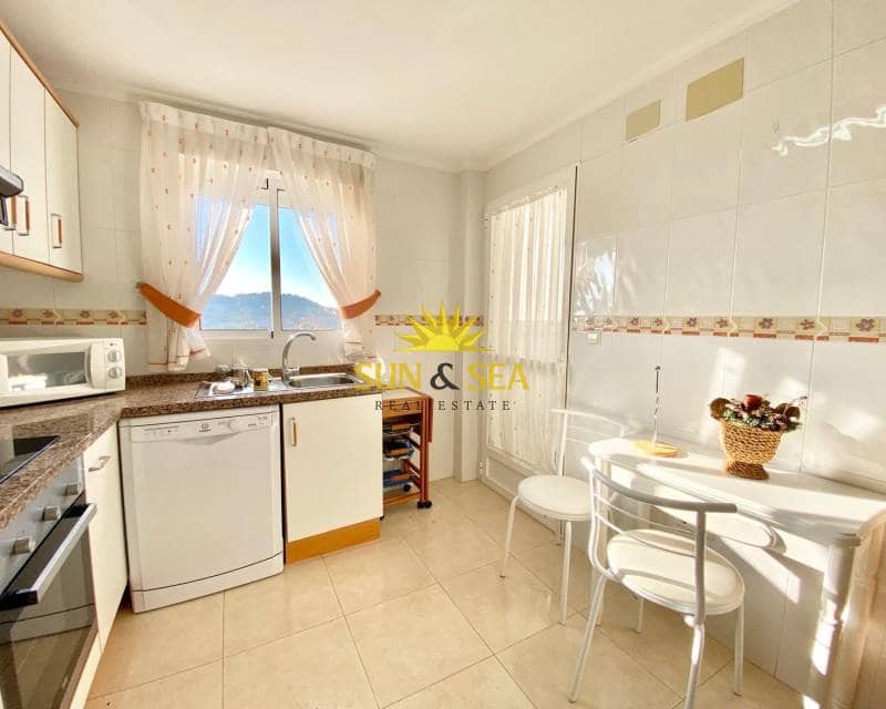 2 soveværelse Lejlighed til leje i Guardamar del Segura med swimmingpool garage - € 1.000 (Ref: 8803125)
