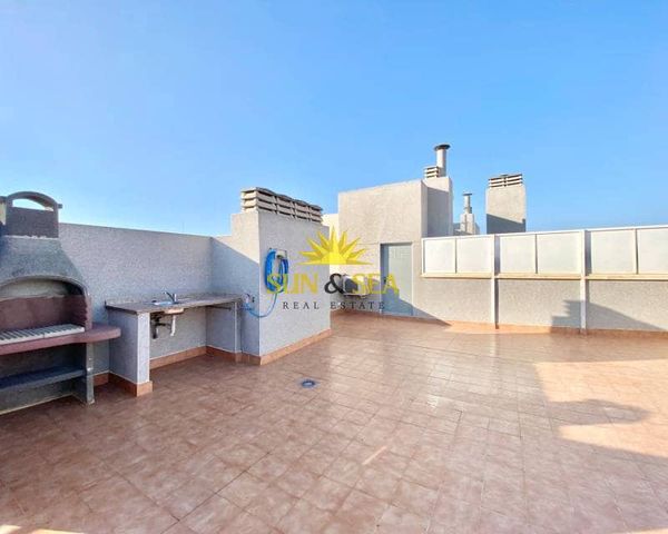 2 soveværelse Lejlighed til leje i Puerto Deportivo, Guardamar del Segura med swimmingpool garage - € 1.000 (Ref: 8803125)