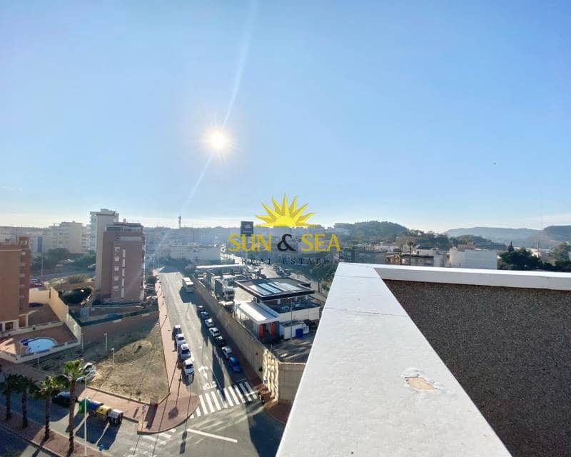 2 soveværelse Lejlighed til leje i Guardamar del Segura med swimmingpool garage - € 1.000 (Ref: 8803125)