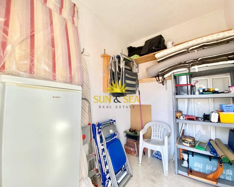 2 soveværelse Lejlighed til leje i Guardamar del Segura med swimmingpool garage - € 1.000 (Ref: 8803125)