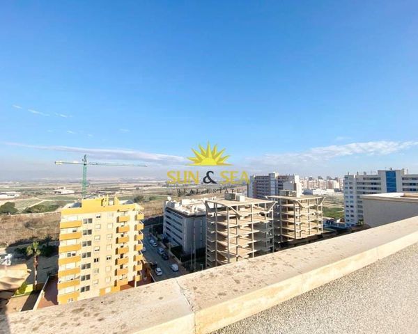 2 soveværelse Lejlighed til leje i Puerto Deportivo, Guardamar del Segura med swimmingpool garage - € 1.000 (Ref: 8803125)