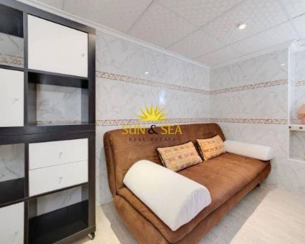 Casa de 1 habitación en Torreblanca, Torrevieja en venta con piscina - 149.990 € (Ref: 8811869)