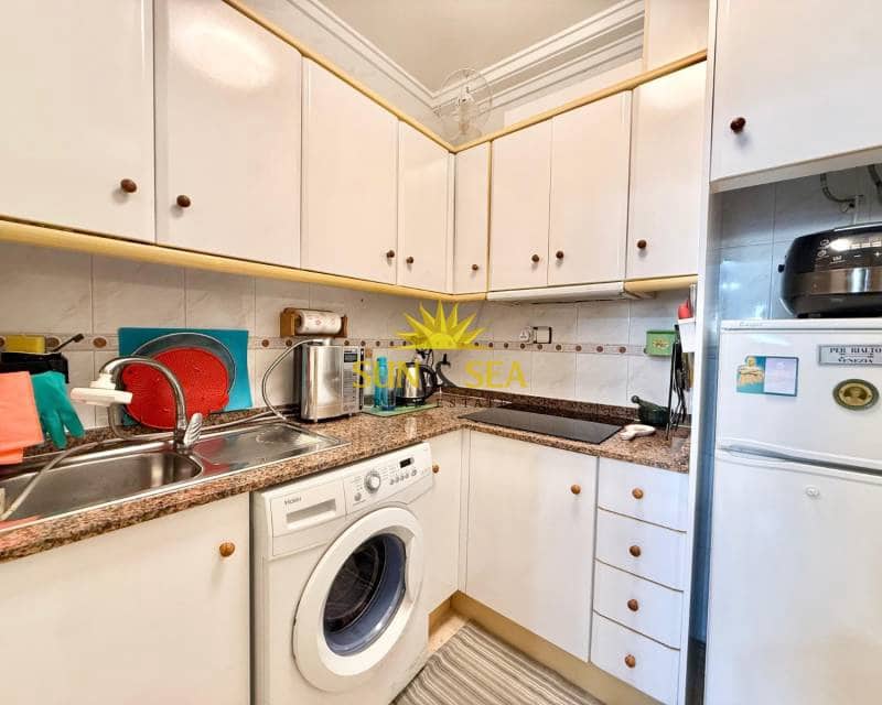 1 chambre Maison de Ville à vendre à Torrevieja avec piscine - 149 990 € (Ref: 8811869)