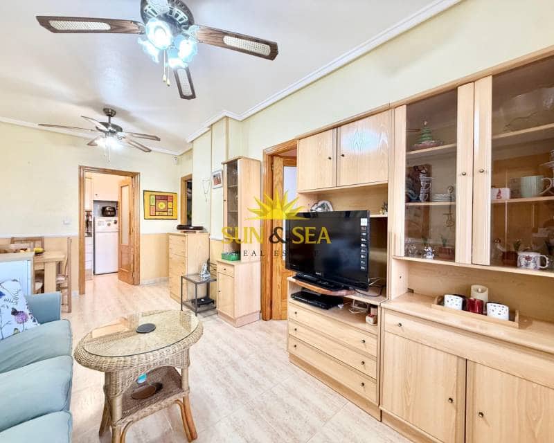 1 chambre Maison de Ville à vendre à Torrevieja avec piscine - 149 990 € (Ref: 8811869)