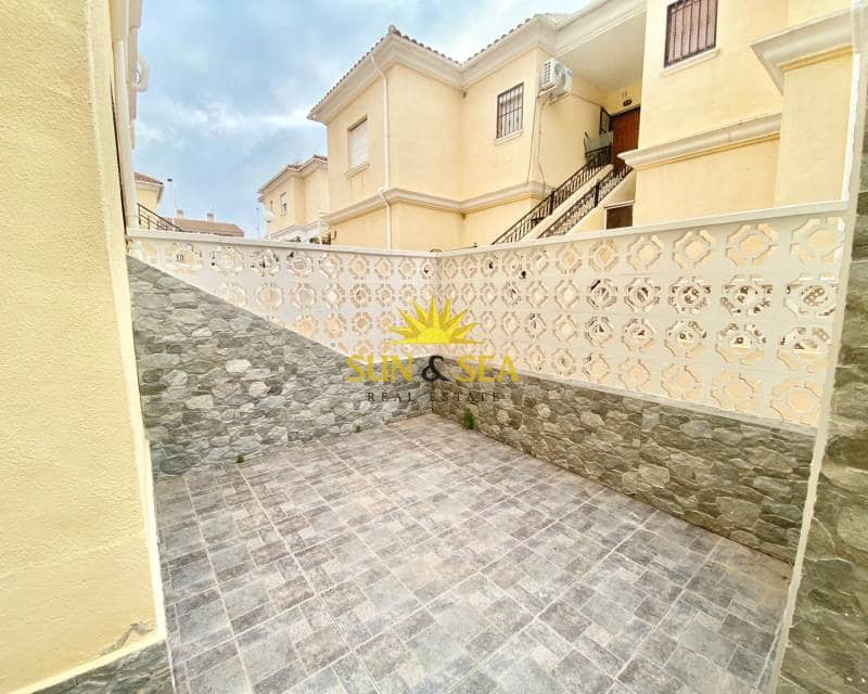 2 makuuhuone Omakotitalo vuokrattavana paikassa Aguas Nuevas mukana uima-altaan - 600 € (Ref: 8826267)