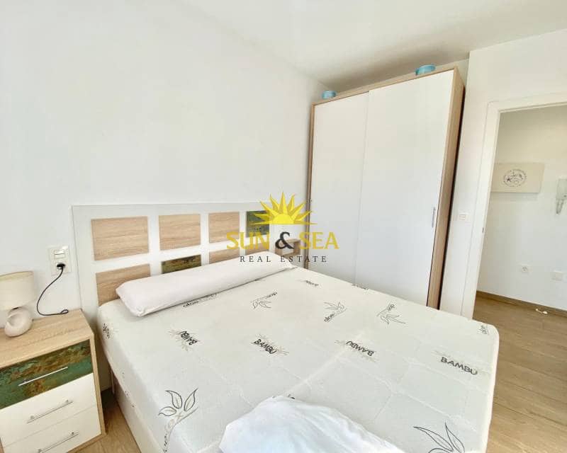 2 Zimmer Apartment zu vermieten in Santa Pola mit Pool - 700 € (Ref: 8845835)