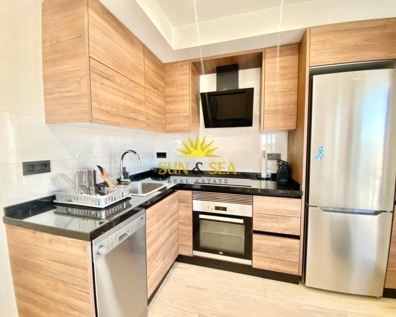 2 Zimmer Apartment zu vermieten in Santa Pola mit Pool - 700 € (Ref: 8845835)