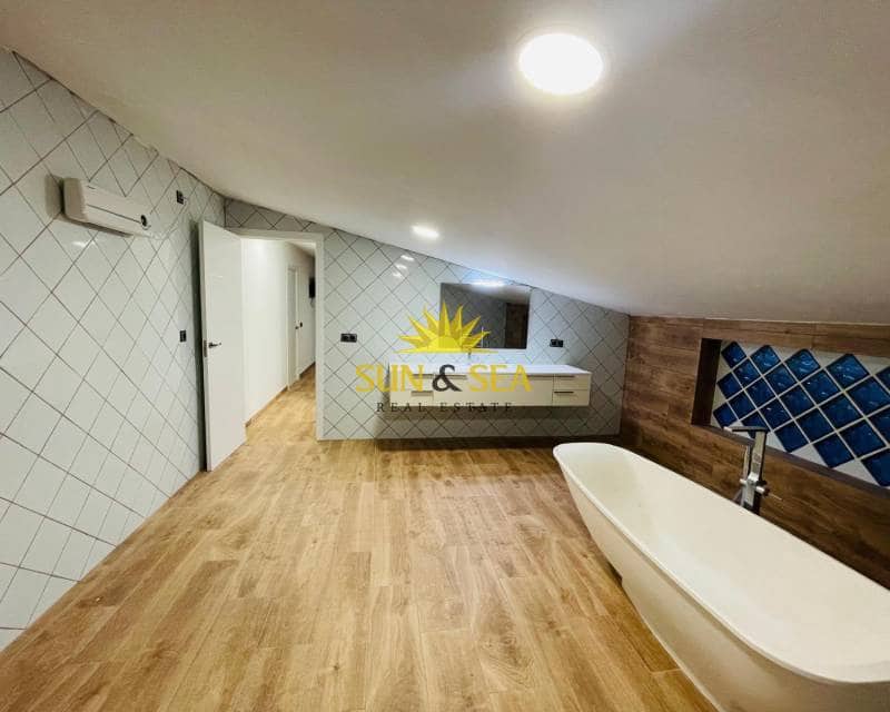 4 camera da letto Villa in vendita in Dolores con piscina garage - 636.600 € (Rif: 8851142)