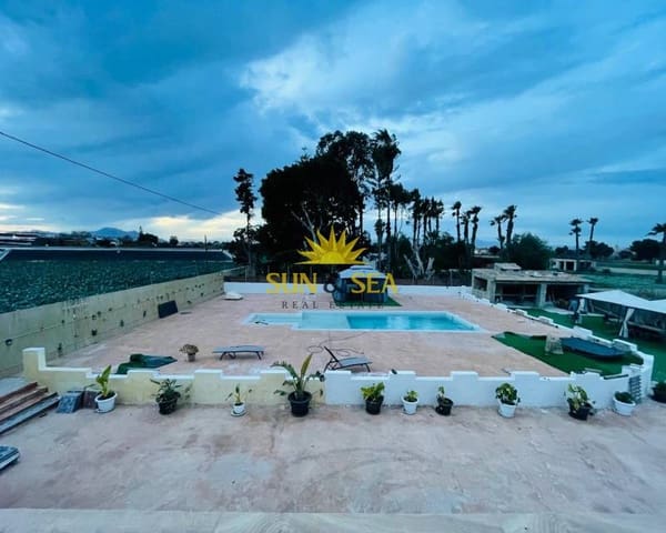 Chalet de 4 habitaciones en Dolores en venta con piscina garaje - 636.600 € (Ref: 8851142)