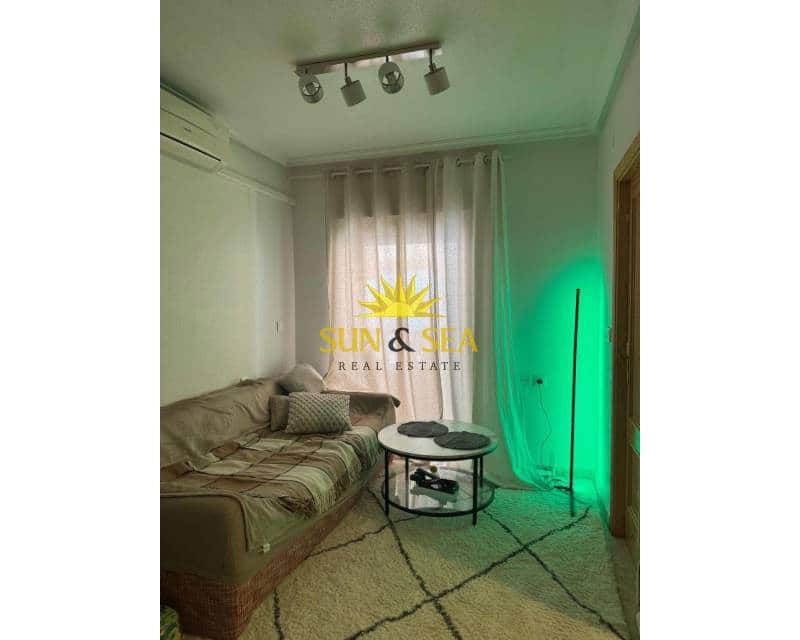 1 bedroom Apartment for rent in Torrevieja with garage - € 650 (Ref: 8863164)