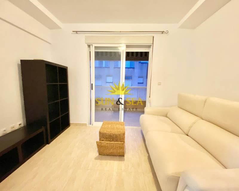 2 quarto Apartamento para arrendar em Guardamar del Segura com garagem - 800 € (Ref: 8865714)