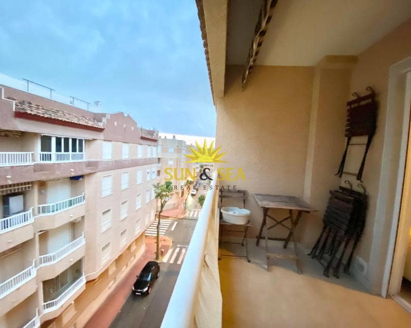 2 quarto Apartamento para arrendar em Guardamar del Segura com garagem - 800 € (Ref: 8865714)