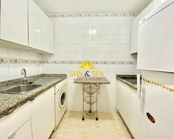 2 quarto Apartamento para arrendar em Las Viñas, Guardamar del Segura com garagem - 800 € (Ref: 8865714)