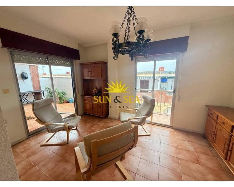 2 soverom Penthouse til leie i La Mata - € 900 (Ref: 8873847)